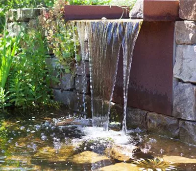 Ein Hauch von Luxus: Der Whirlpool im eigenen Garten